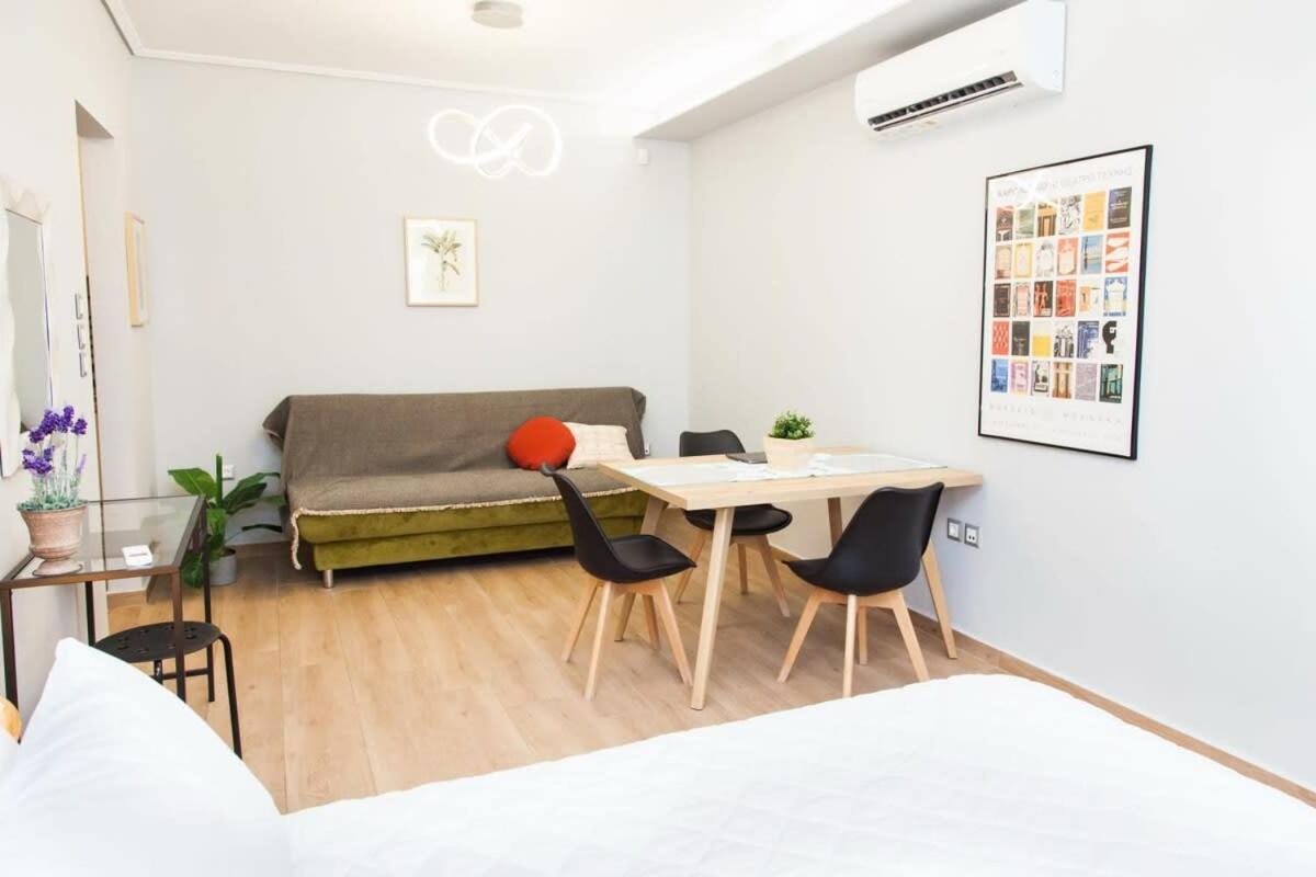 Contemporary And Chic Apartment In Central Athens Atenas Exterior foto